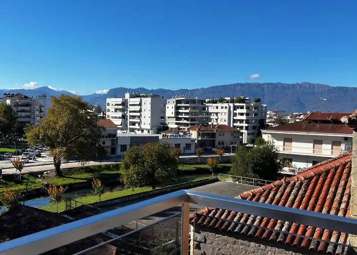 Clockview Loft Apartment